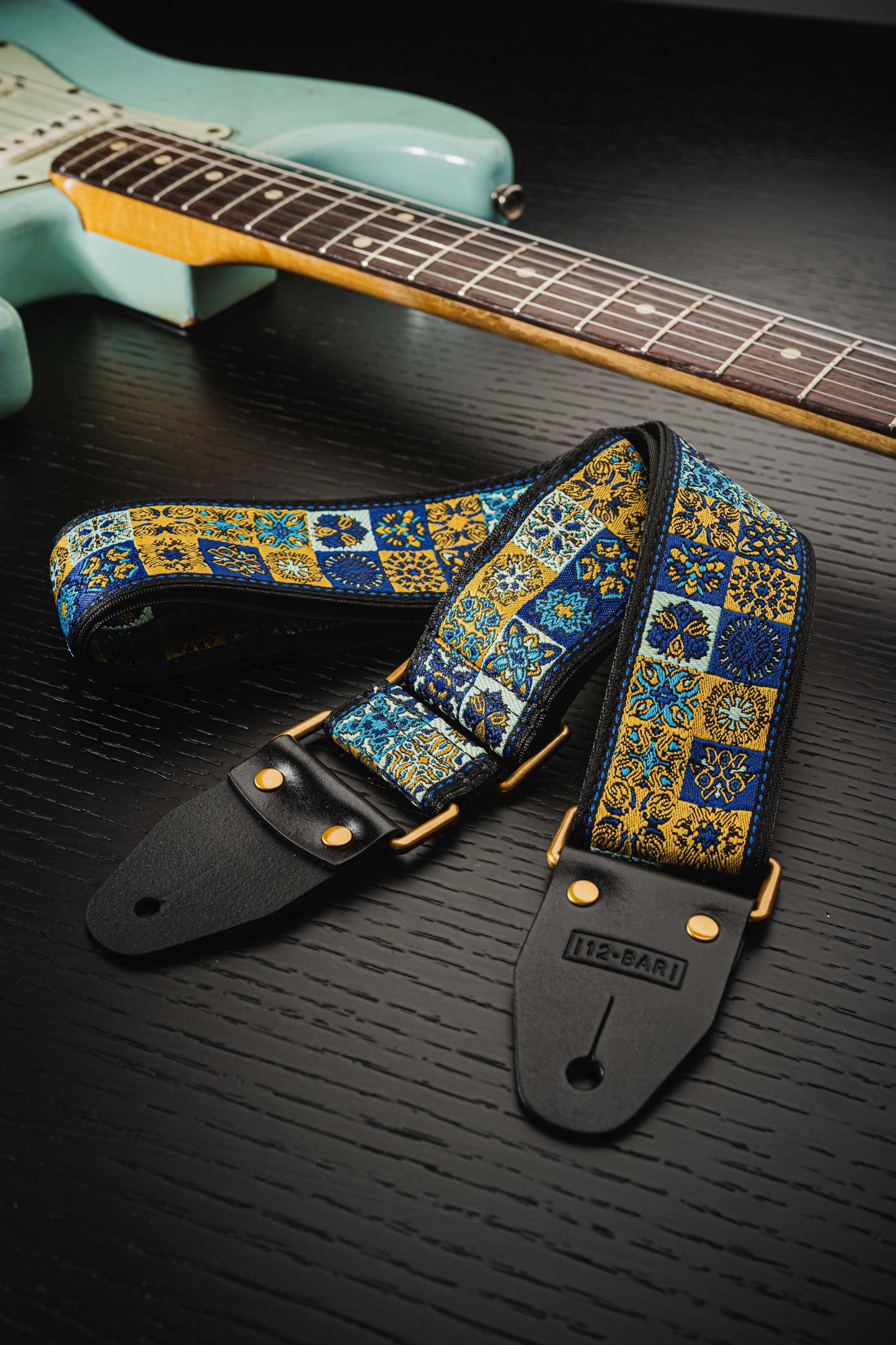 King David vintage retro guitar strap