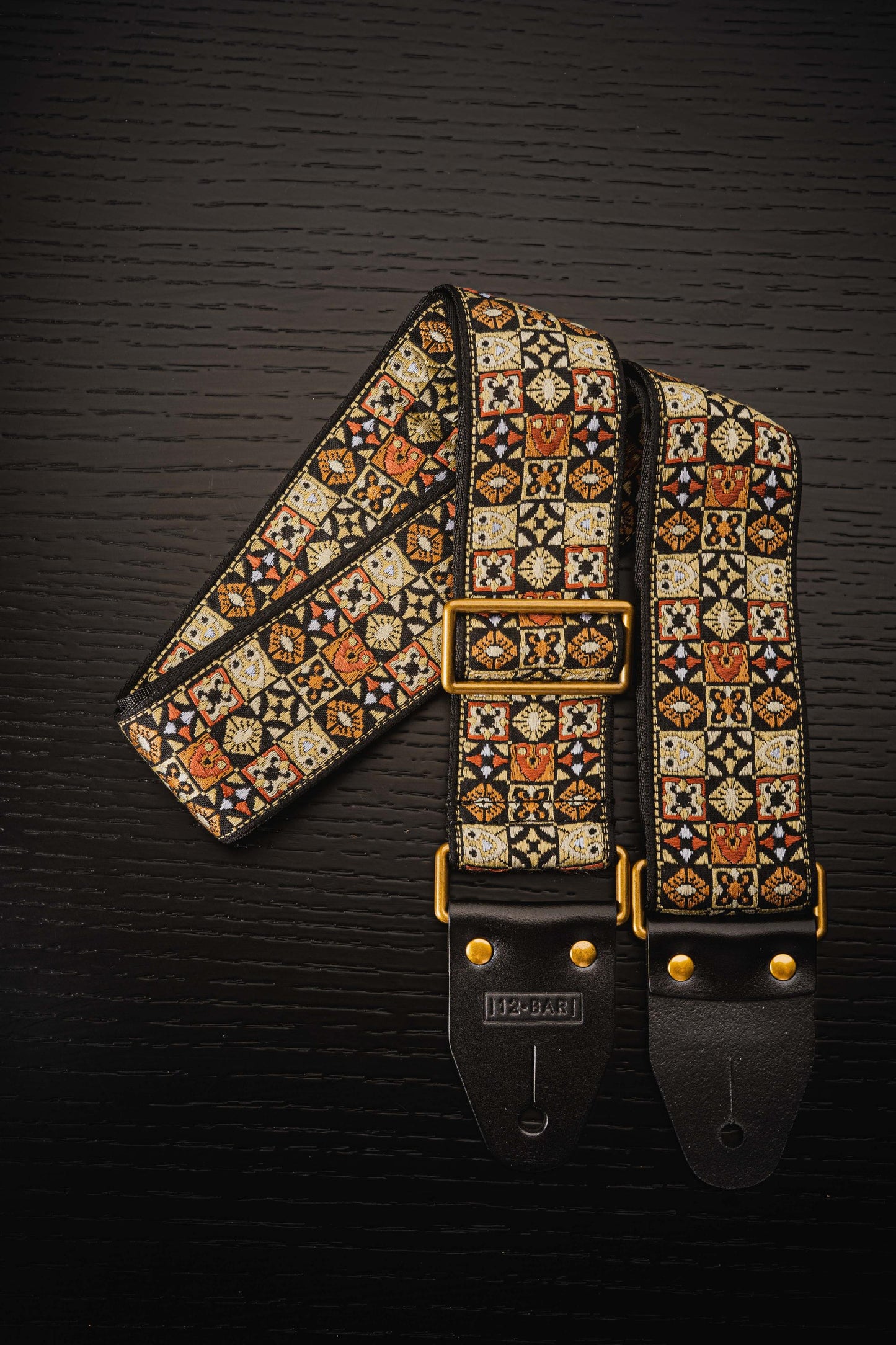 Woodstock Brown vintage retro guitar strap