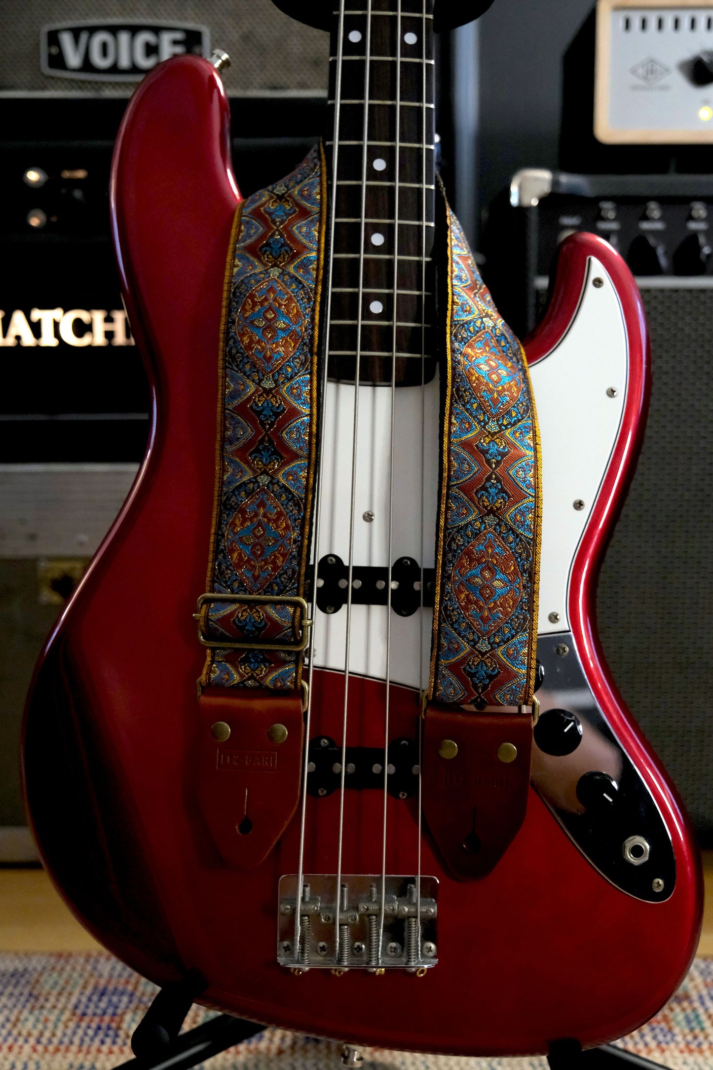 Burleigh vintage retro guitar strap