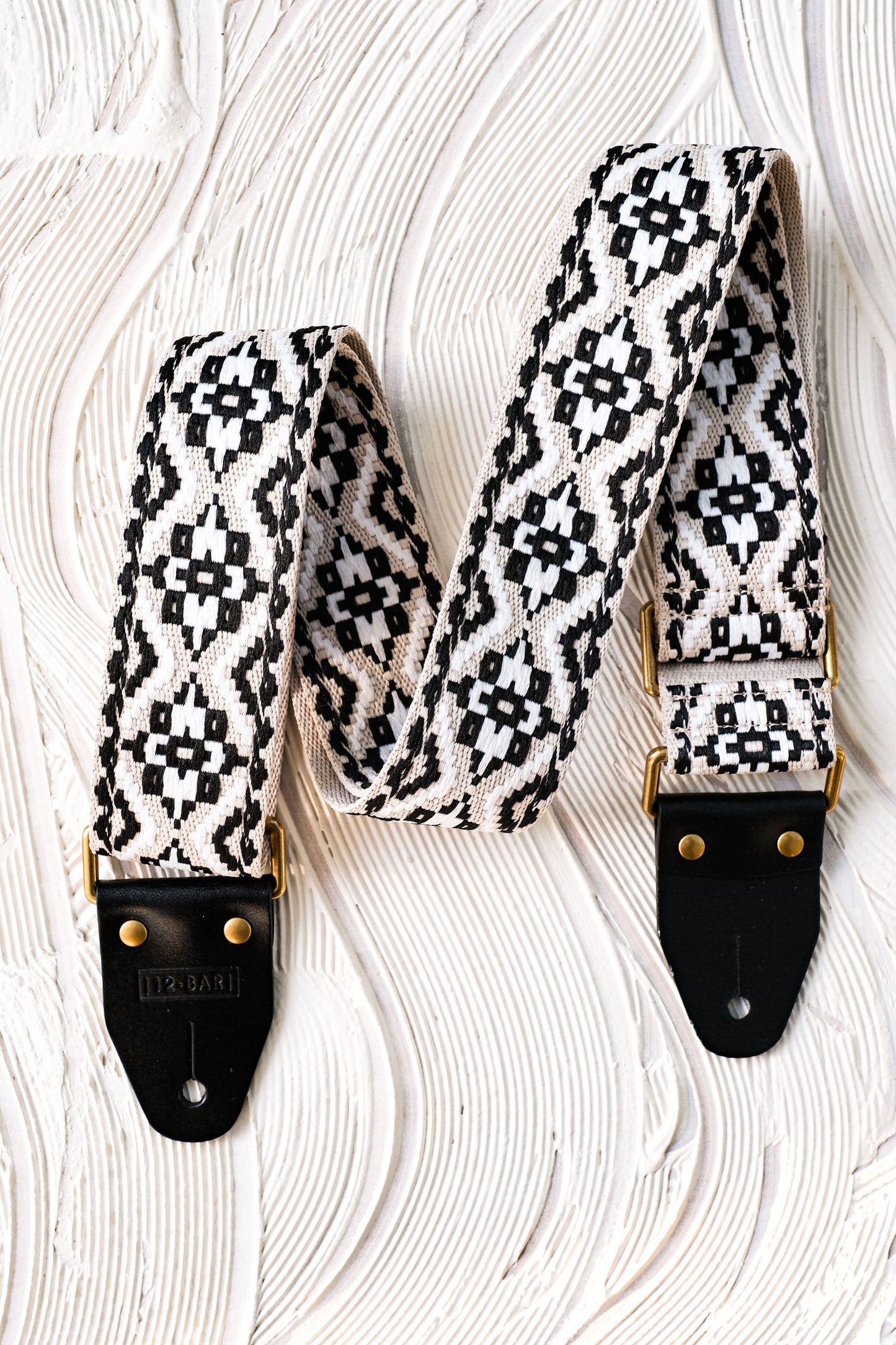 Marrakech black vintage retro guitar strap