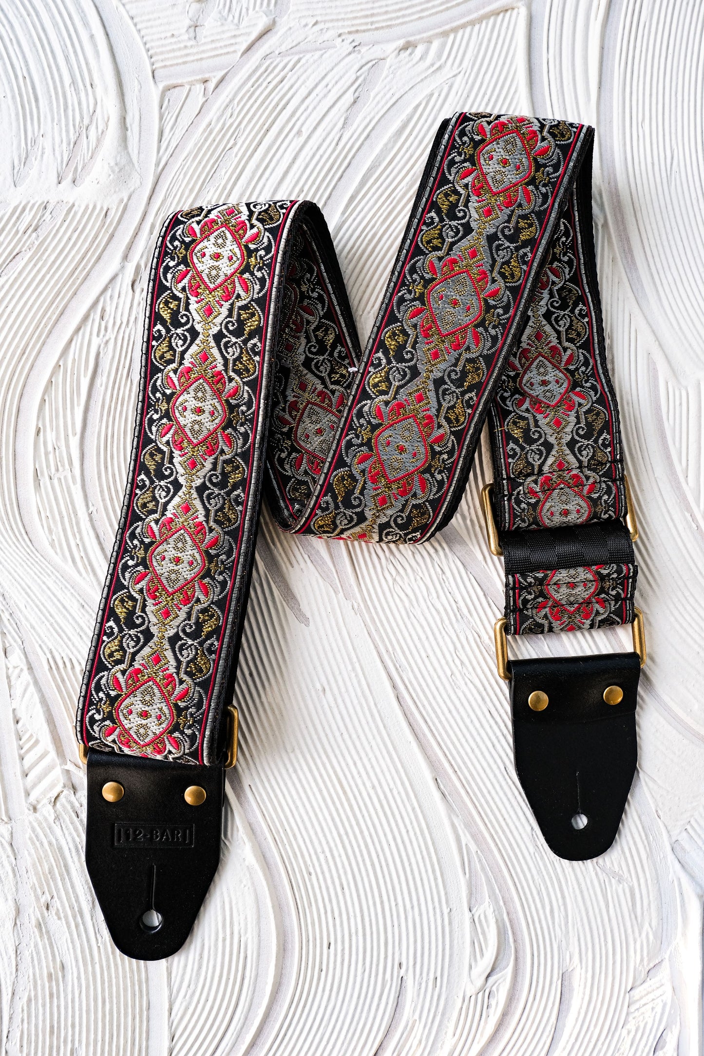 Queen of Persia vintage retro guitar strap