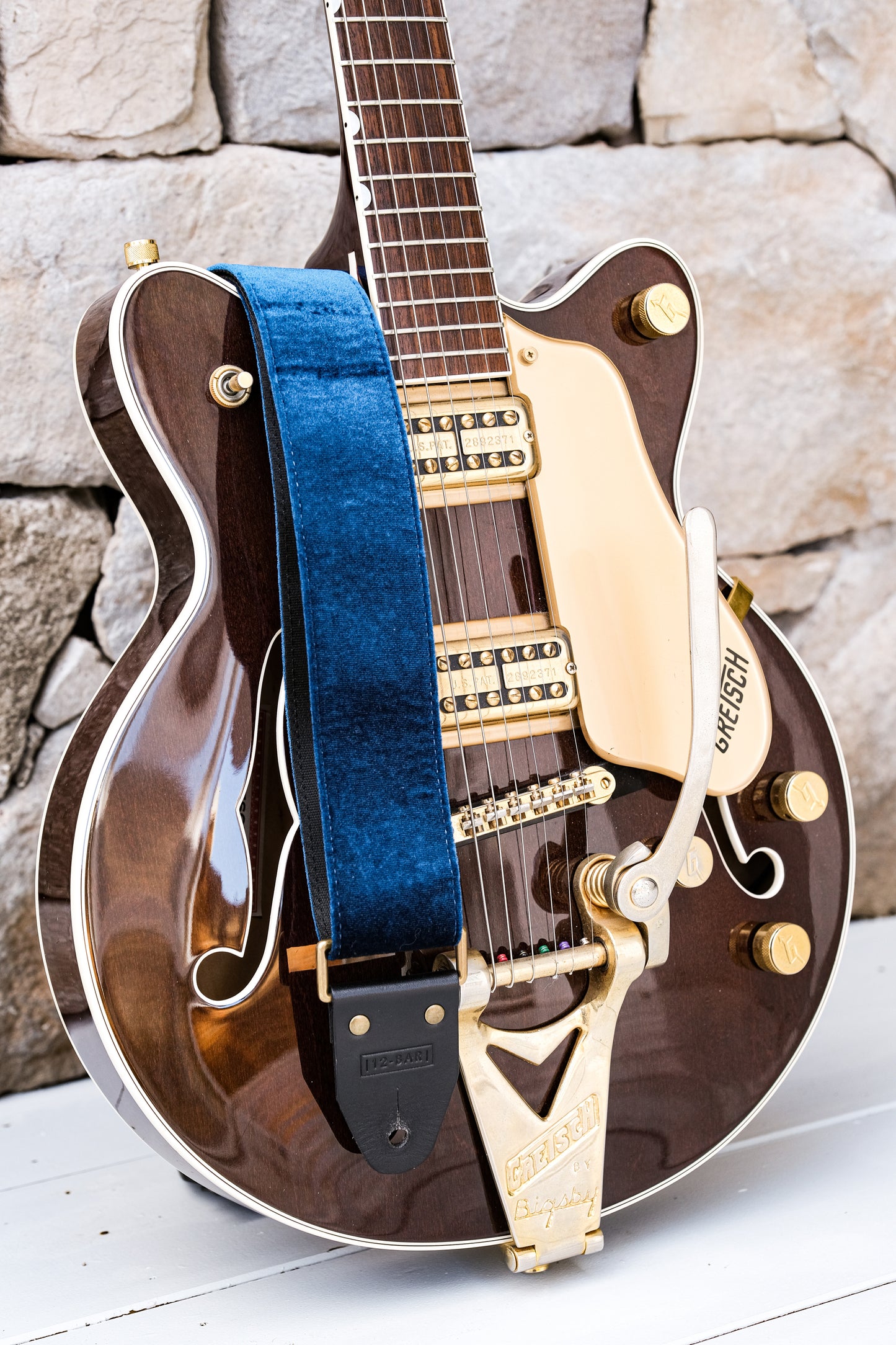 Blues velvet vintage retro guitar strap