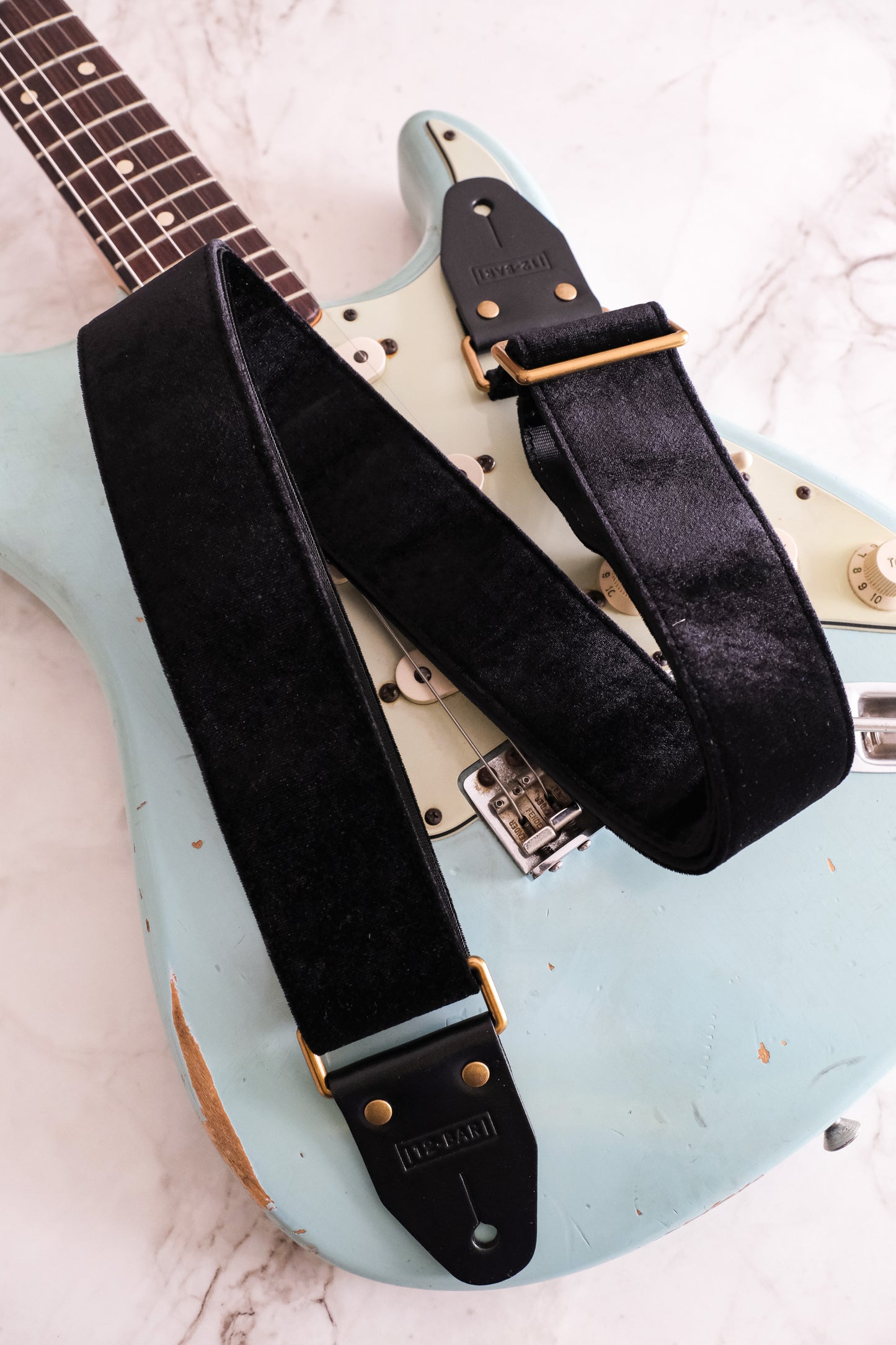 Black one velvet vintage retro guitar strap