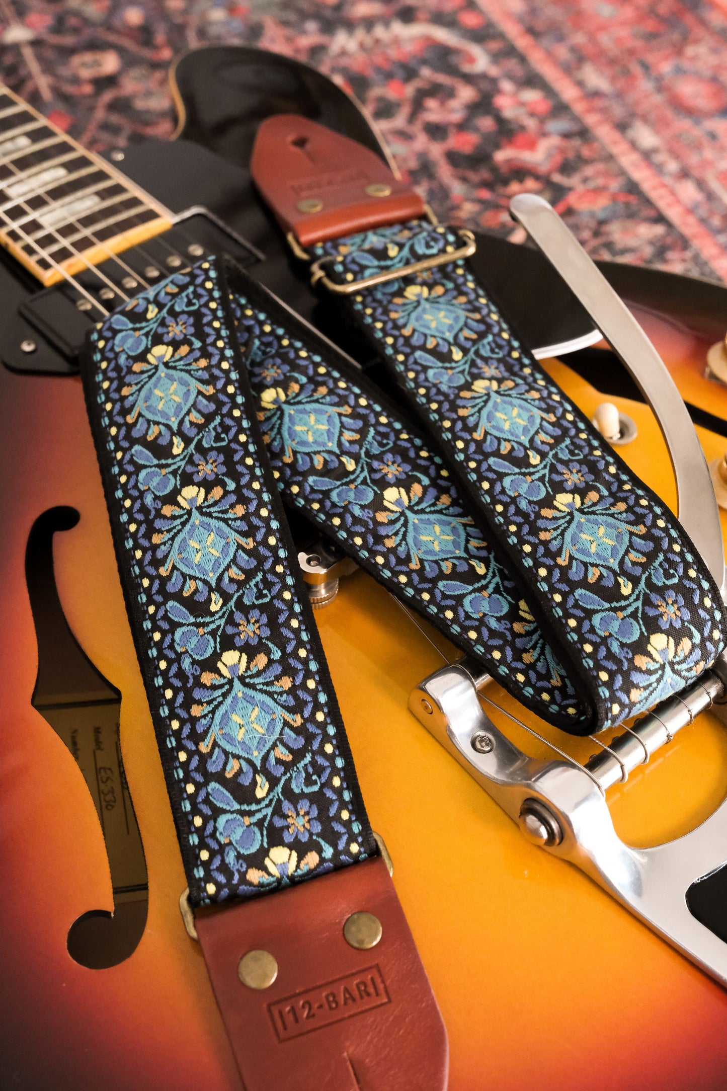 Blue lagoon vintage retro guitar strap