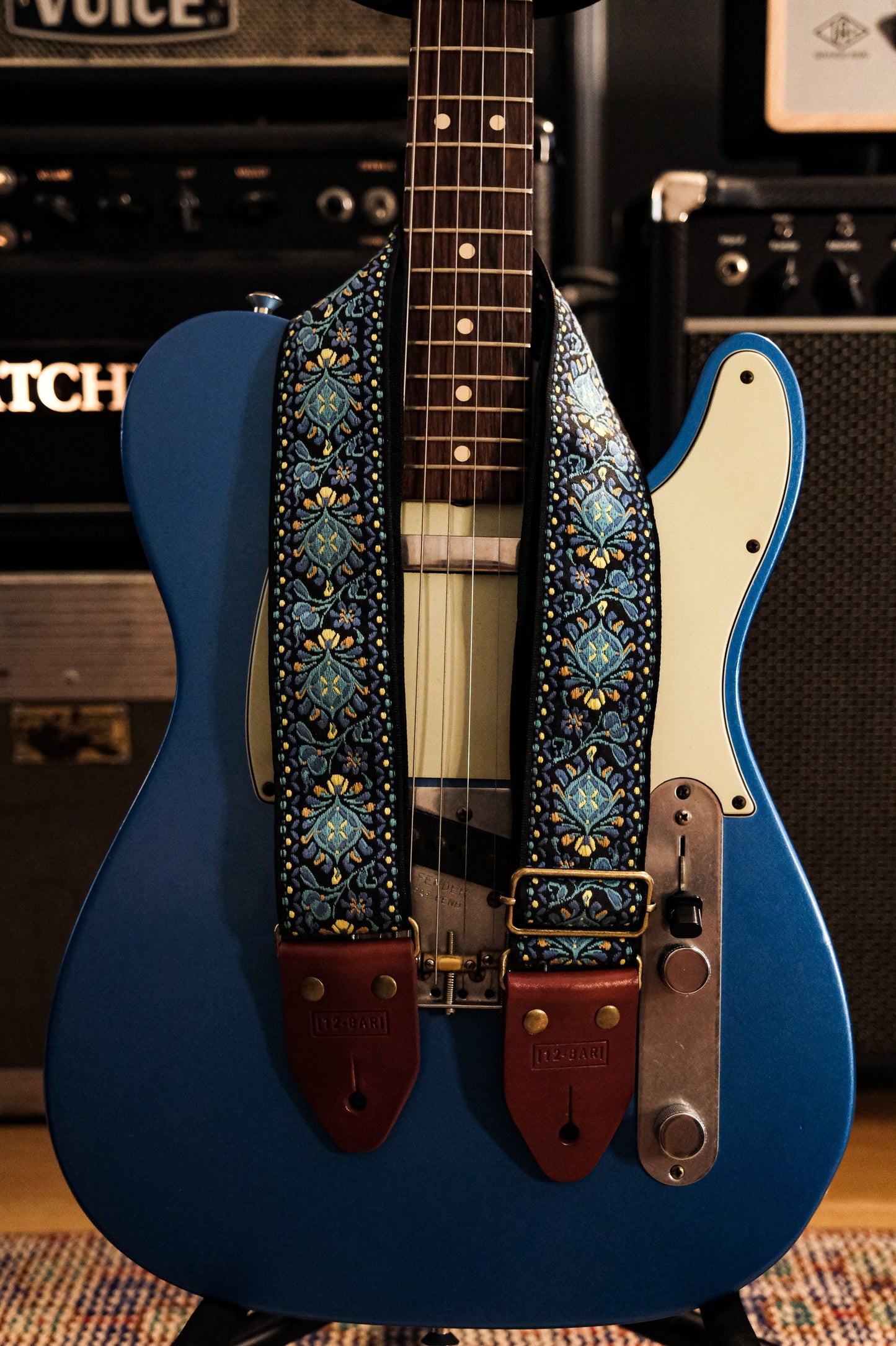 Blue lagoon vintage retro guitar strap