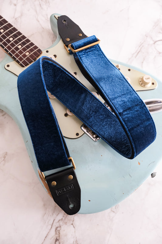 Blues velvet vintage retro guitar strap